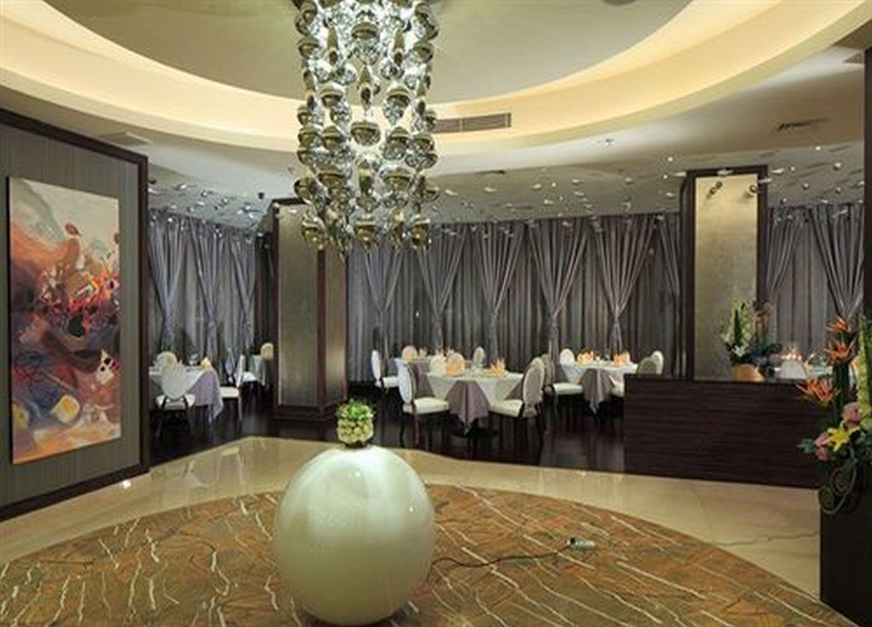 Le Parker Hotel Sanya Esterno foto